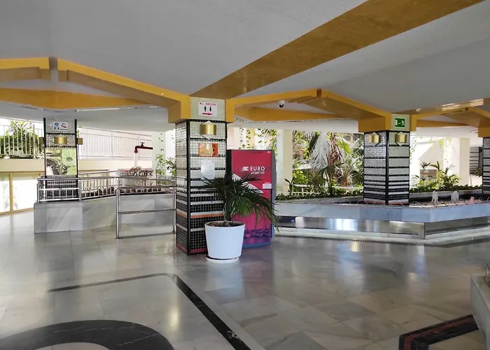 Benalbeach, Bonito 2 Apartament Benalmádena